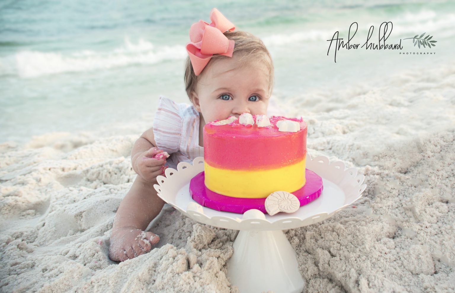 Beach cake smash for a first birthday